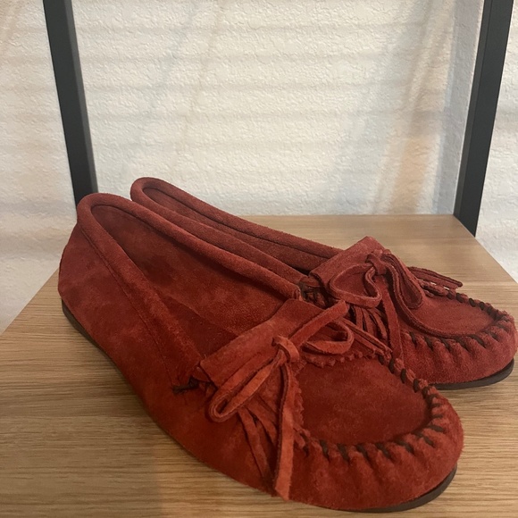 Minnetonka Shoes - Minnetonka moccasin